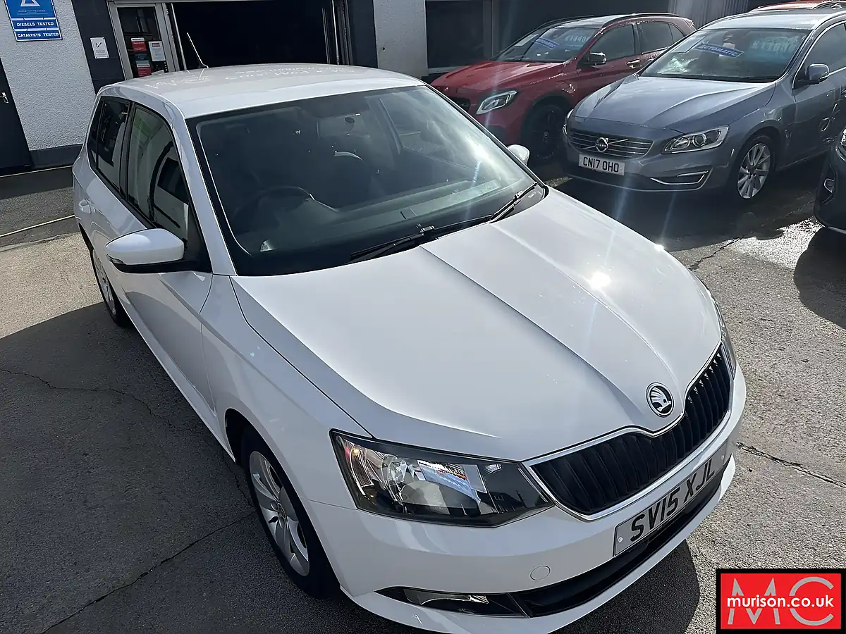 Used 2015 Skoda Fabia Se White - Interior and Exterior details 6