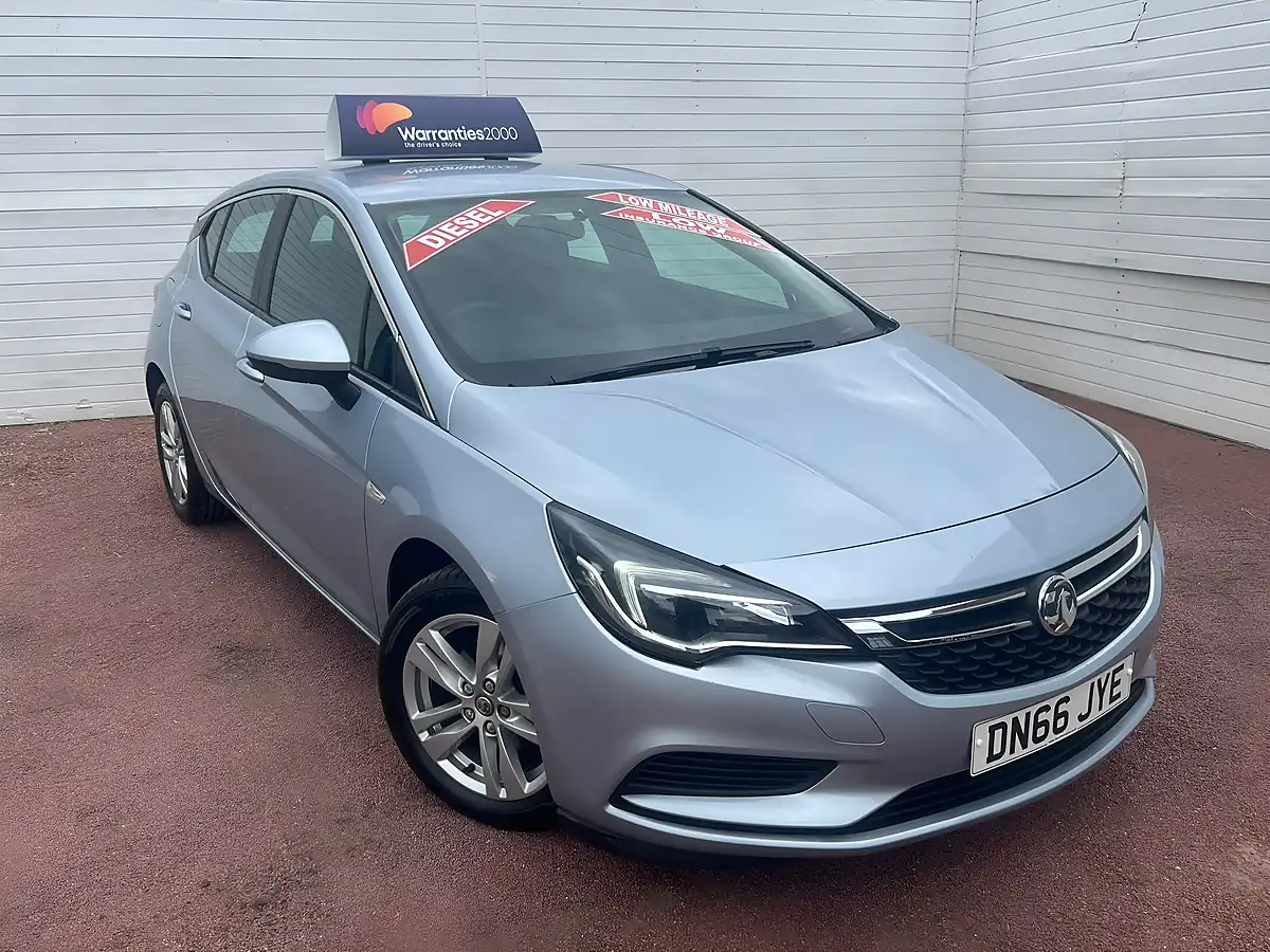 Used 2015 Skoda Fabia Sel - Front View