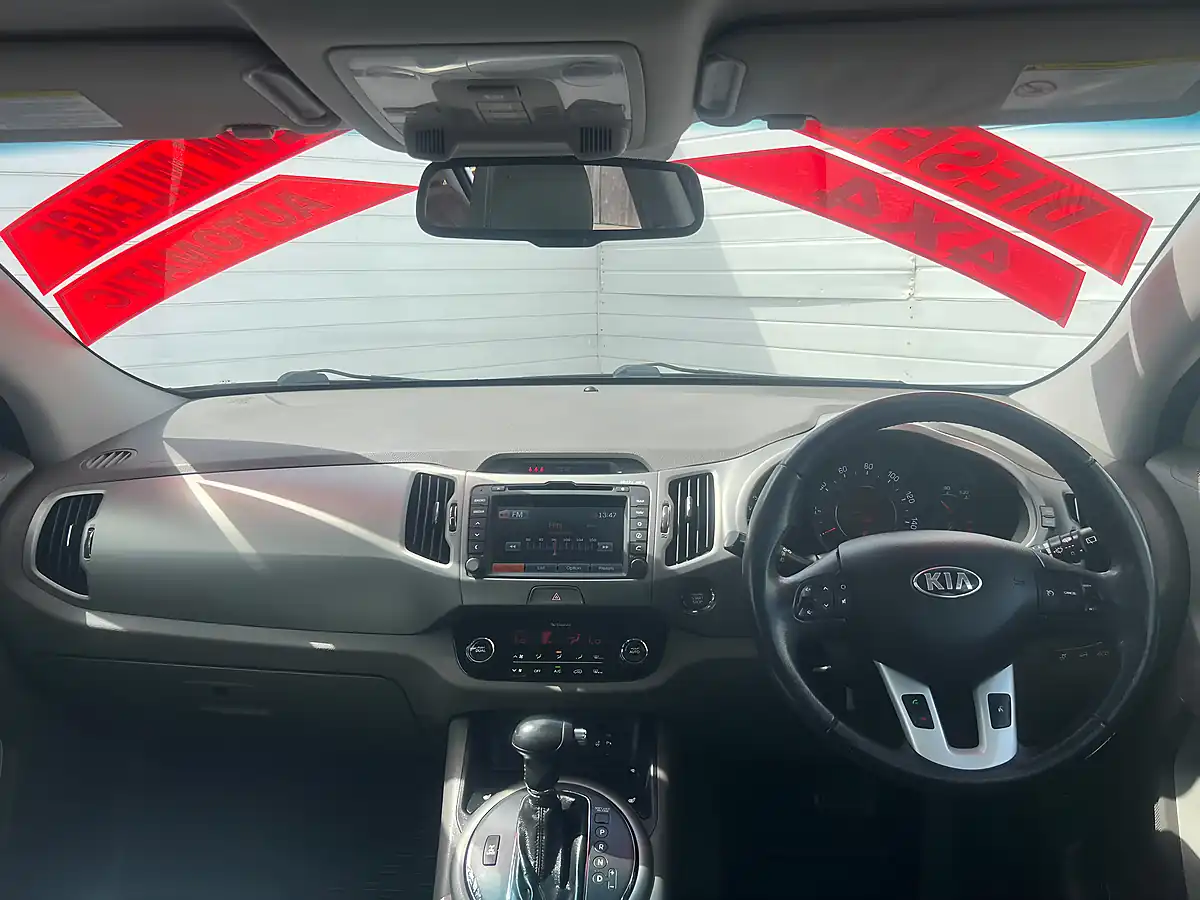 Used 2015 Skoda Fabia Sel - Interior and Exterior details 13