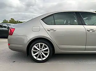 Used 2015 Skoda Octavia Elegance Beige - Interior and Exterior details 12