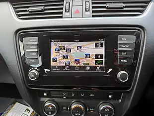 Used 2015 Skoda Octavia Elegance Brilliant Silver - Interior and Exterior details 20