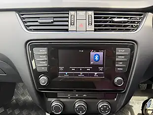 Used 2015 Skoda Octavia S White - Interior and Exterior details 20