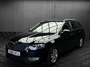 Used 2015 Skoda Octavia Se 4WD Black - Interior and Exterior details 9