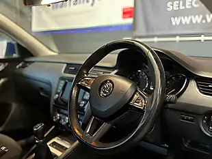 Used 2015 Skoda Octavia Se Business Greenline Iii Blue - Interior and Exterior details 14