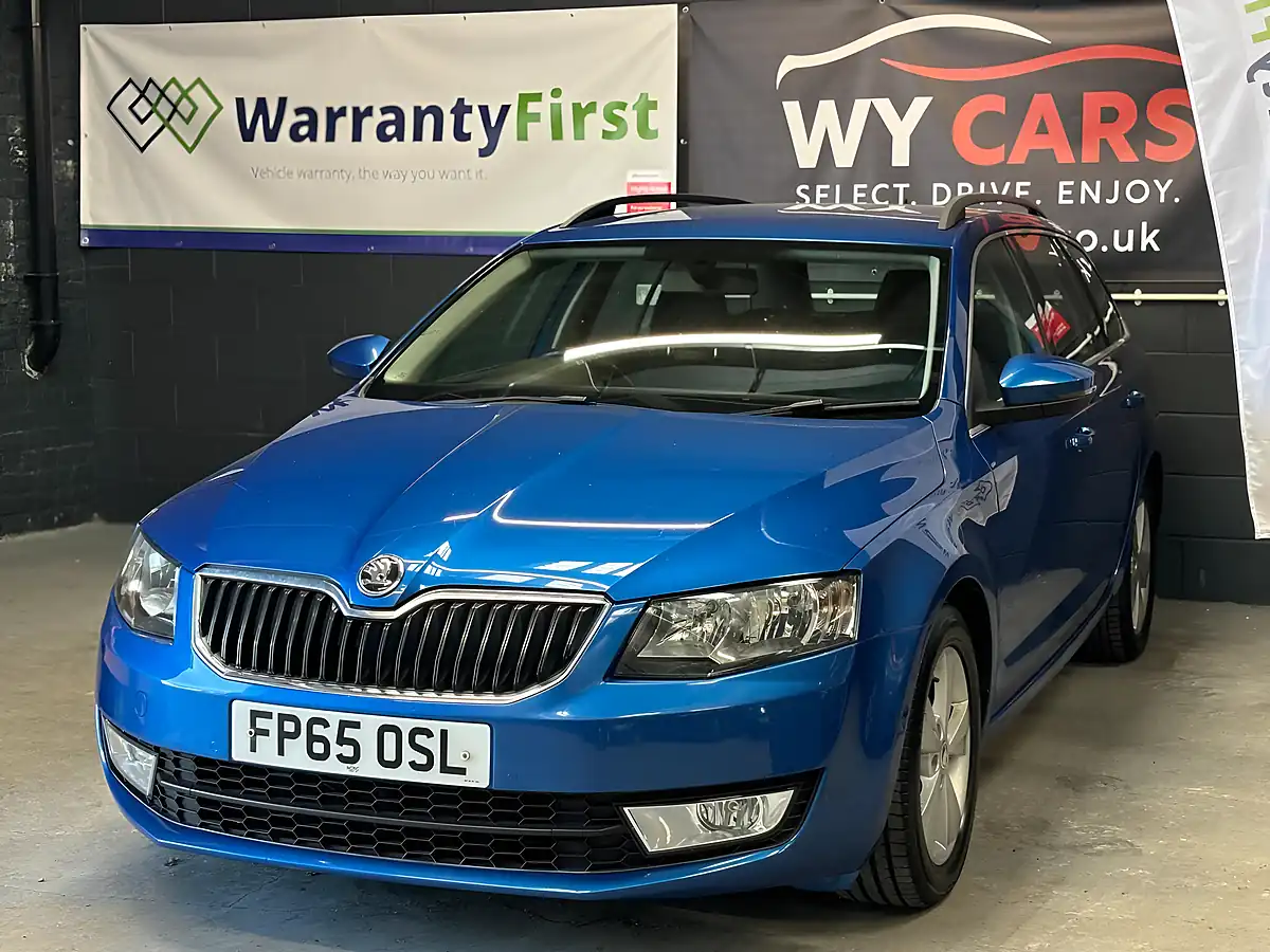 Used 2015 Skoda Octavia Se Business Greenline Iii Blue - Interior and Exterior details 3