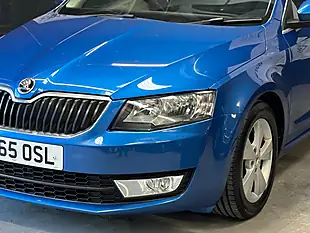 Used 2015 Skoda Octavia Se Business Greenline Iii Blue - Interior and Exterior details 7
