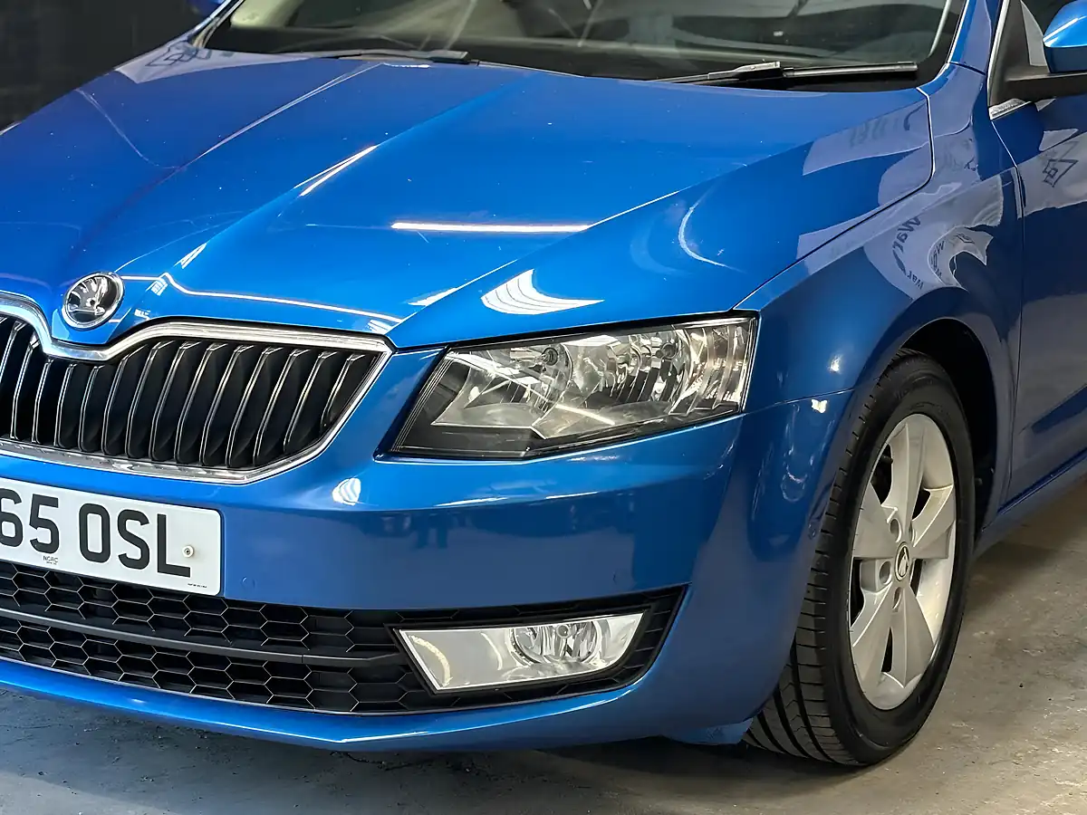 Used 2015 Skoda Octavia Se Business Greenline Iii Blue - Interior and Exterior details 7