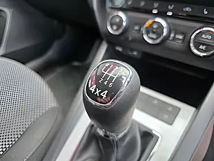 Used 2015 Skoda Octavia Se Silver - Interior and Exterior details 15