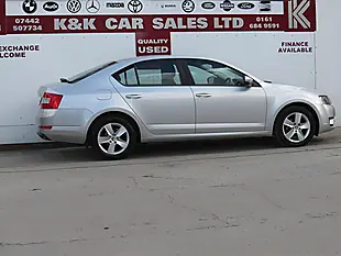 Used 2015 Skoda Octavia Se Silver - Interior and Exterior details 16