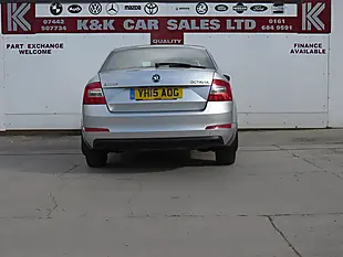 Used 2015 Skoda Octavia Se Silver - Interior and Exterior details 4