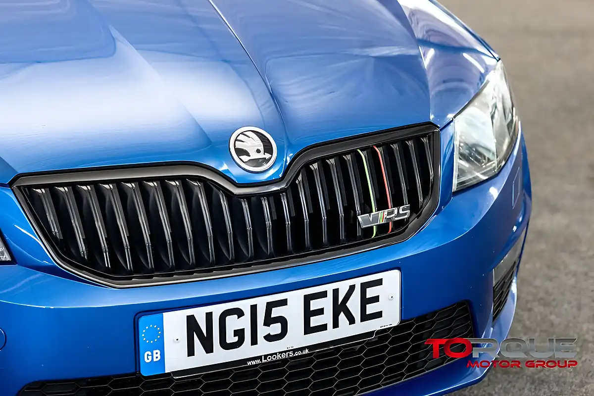 Used 2015 Skoda Octavia VRS Blue - Interior and Exterior details 10