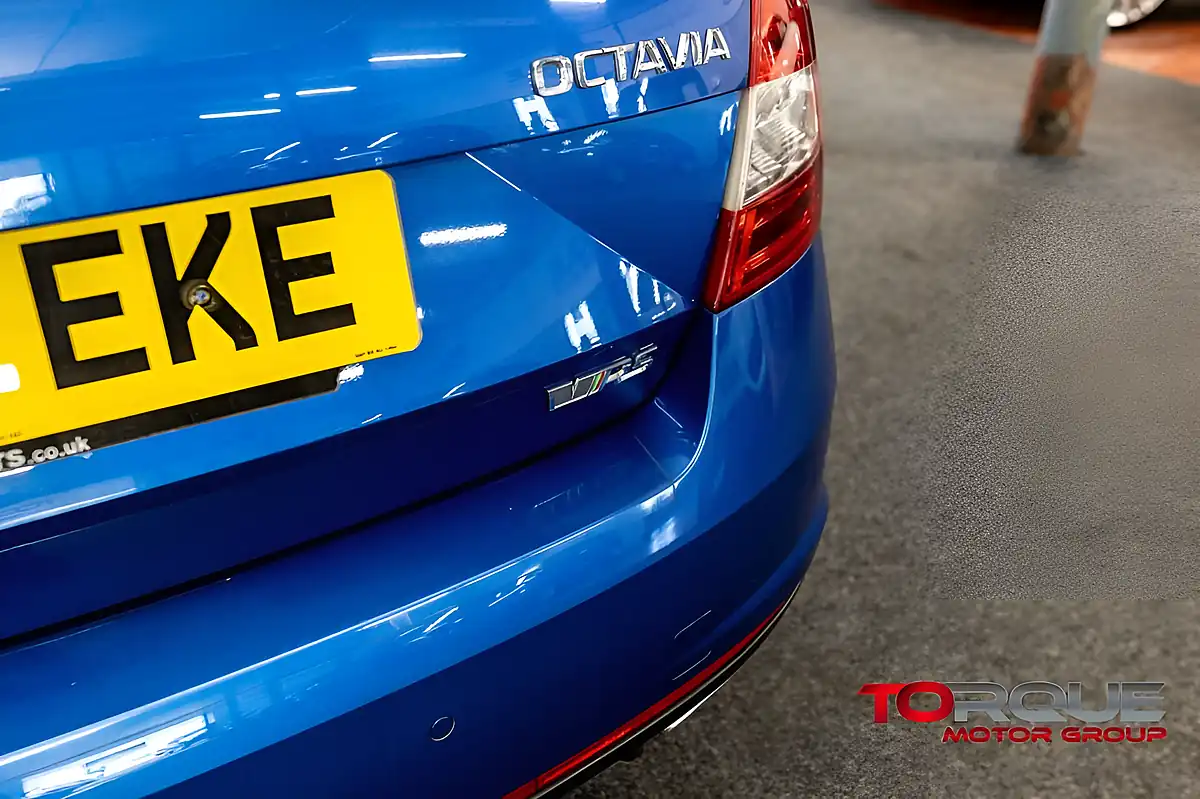 Used 2015 Skoda Octavia VRS Blue - Interior and Exterior details 18
