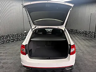 Used 2015 Skoda Octavia VRS White - Interior and Exterior details 17