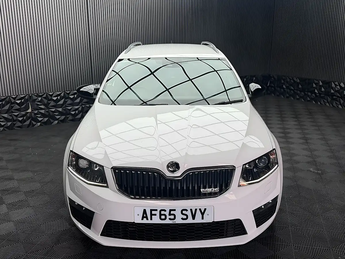 Used 2015 Skoda Octavia VRS White - Interior and Exterior details 2