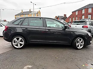 Used 2015 Skoda Rapid Spaceback Se Sport Black - Interior and Exterior details 8