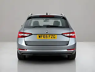 Used 2015 Skoda Superb Se Edition Grey - Interior and Exterior details 6