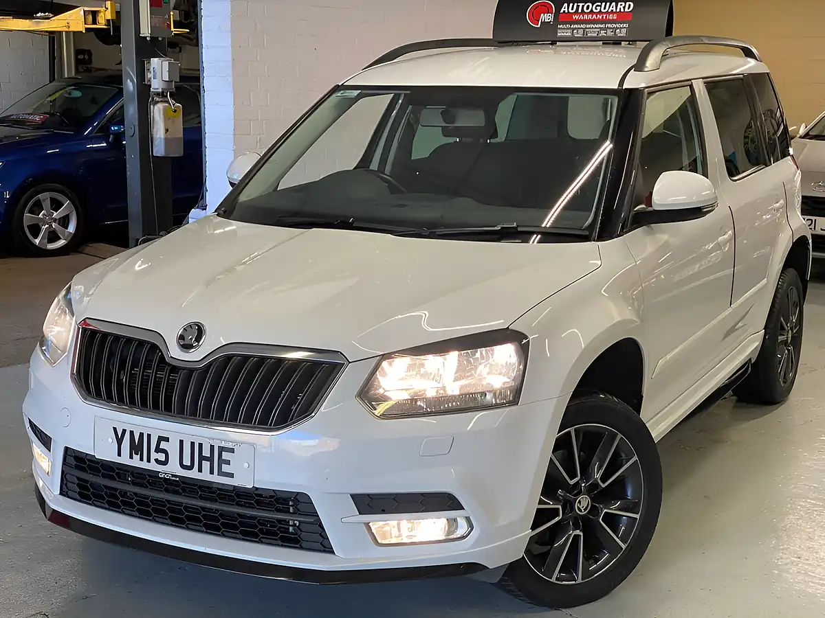 Used 2015 Skoda Yeti Black Edition White - Front View