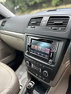 Used 2015 Skoda Yeti Elegance Black - Interior and Exterior details 8