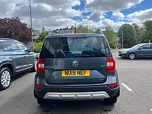 Used 2015 Skoda Yeti Elegance Grey - Interior and Exterior details 5