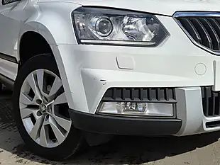 Used 2015 Skoda Yeti Elegance White - Interior and Exterior details 2
