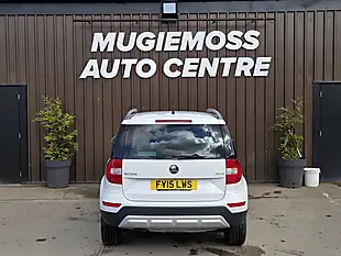Used 2015 Skoda Yeti Elegance White - Interior and Exterior details 5