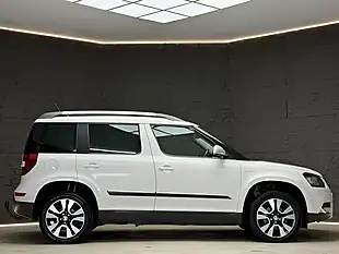 Used 2015 Skoda Yeti Laurin & Klement Outdoor White - Interior and Exterior details 16