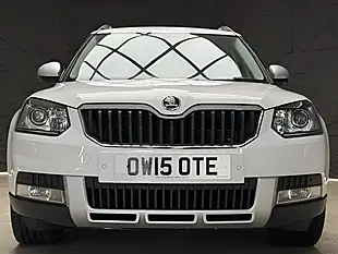Used 2015 Skoda Yeti Laurin & Klement Outdoor White - Interior and Exterior details 2