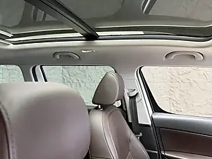 Used 2015 Skoda Yeti Laurin & Klement Outdoor White - Interior and Exterior details 9
