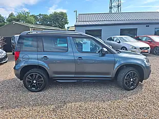 Used 2015 Skoda Yeti Monte Carlo Grey - Interior and Exterior details 18