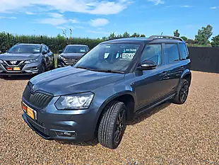 Used 2015 Skoda Yeti Monte Carlo Grey - Interior and Exterior details 3