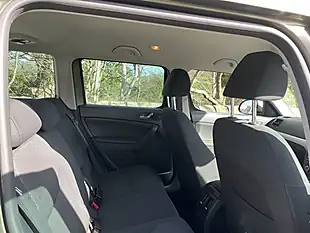 Used 2015 Skoda Yeti Outdoor Green - Interior and Exterior details 6