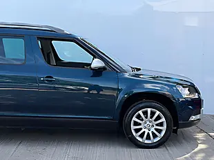 Used 2015 Skoda Yeti Outdoor Se Pacific Blue - Interior and Exterior details 9