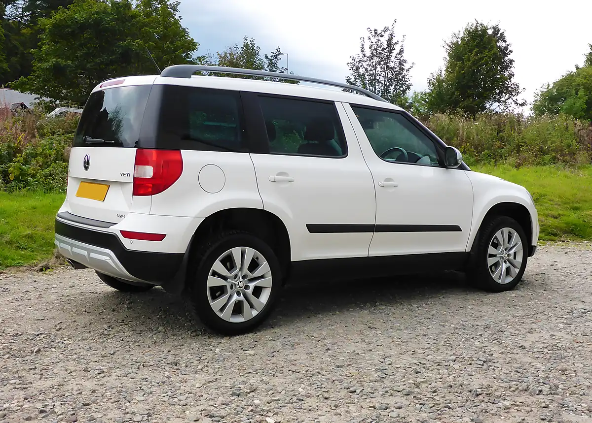 Used 2015 Skoda Yeti Outdoor Special Edition - Interior and Exterior details 3