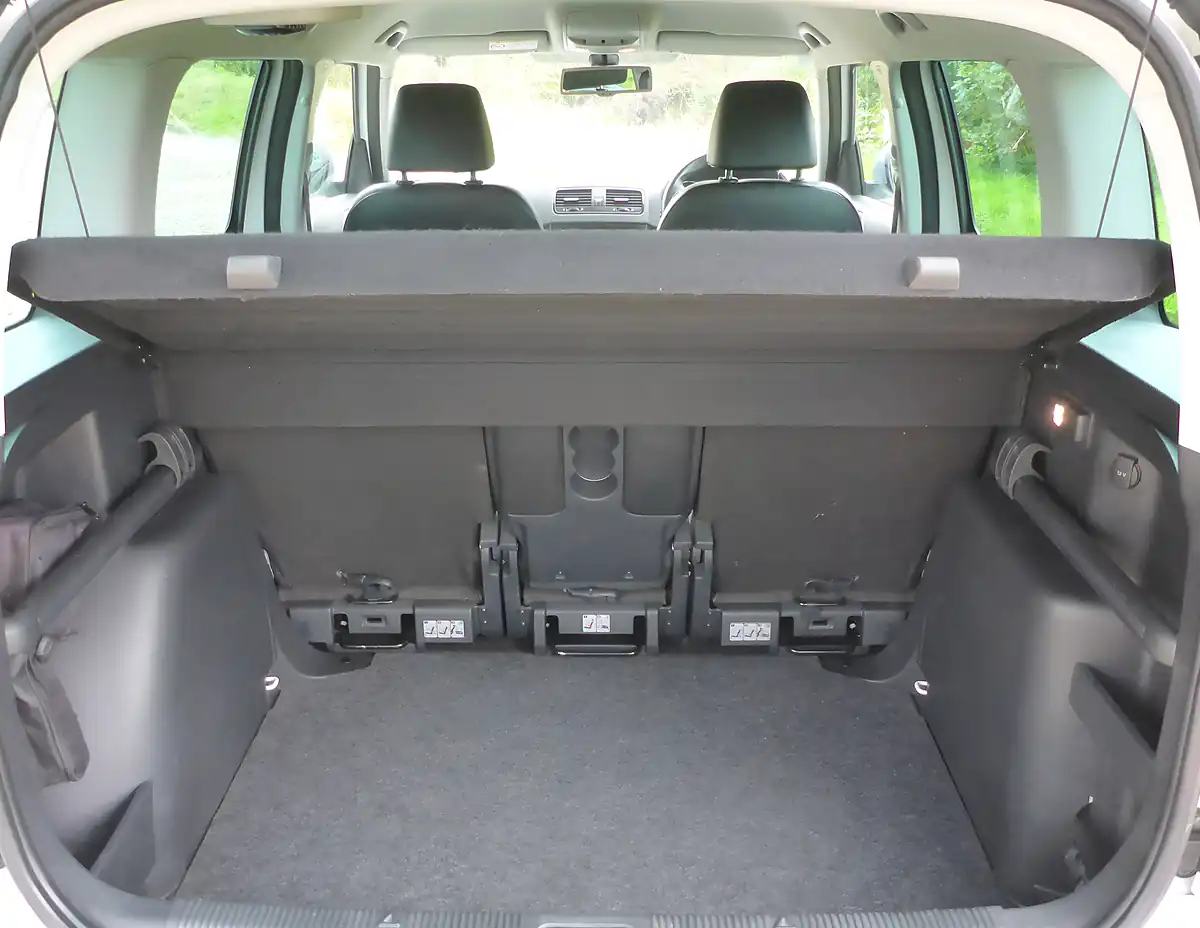 Used 2015 Skoda Yeti Outdoor Special Edition - Interior and Exterior details 5