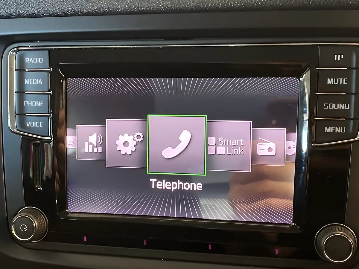 Used 2015 Skoda Yeti Se Business Outdoor Grey - Interior and Exterior details 16