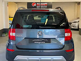 Used 2015 Skoda Yeti Se Business Outdoor Grey - Interior and Exterior details 6