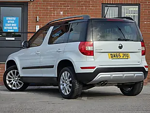 Used 2015 Skoda Yeti Se Business White - Interior and Exterior details 2