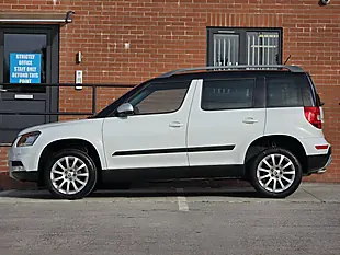 Used 2015 Skoda Yeti Se Business White - Interior and Exterior details 9