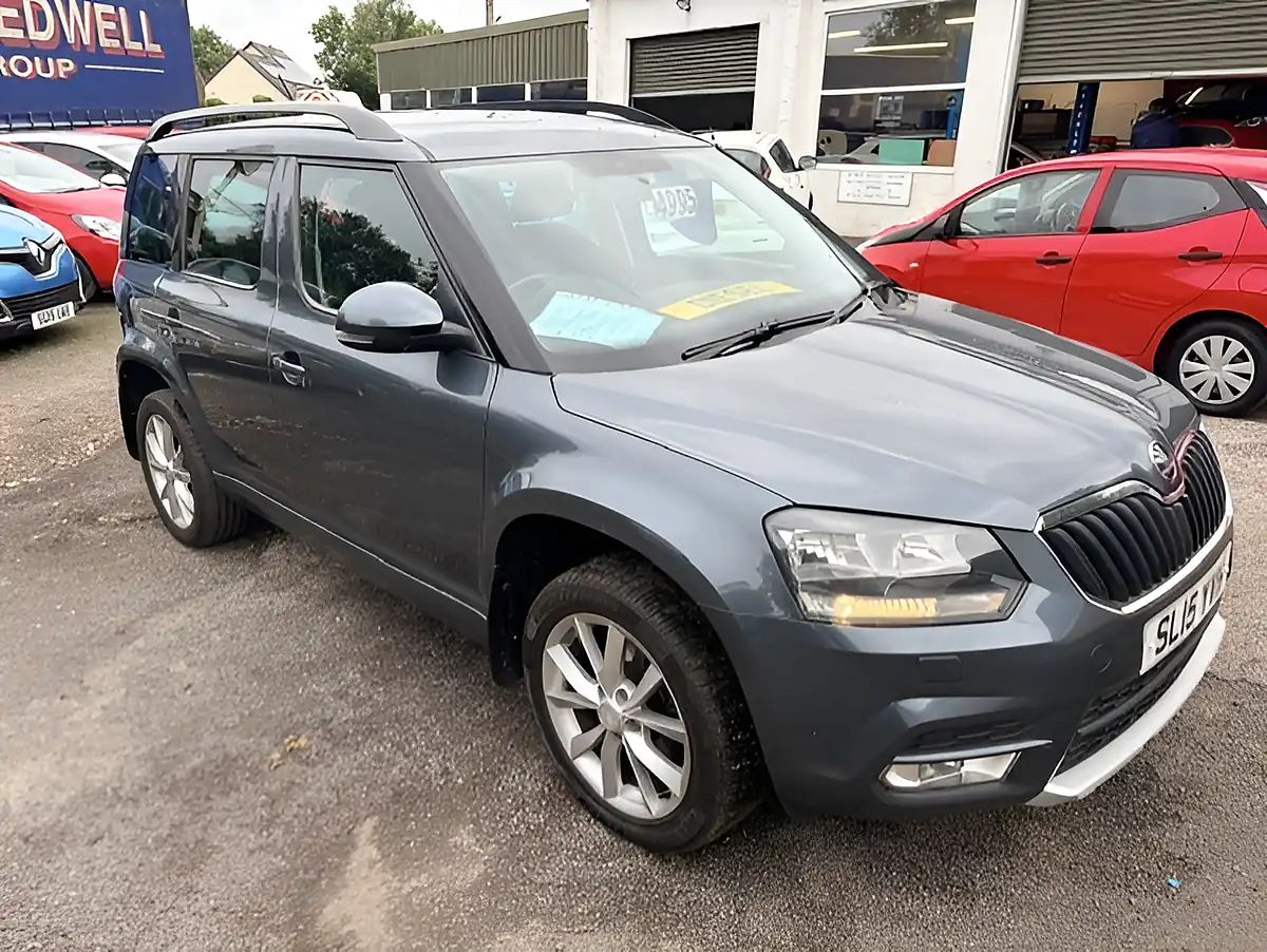 Used 2015 Skoda Yeti Se Grey - Interior and Exterior details 5
