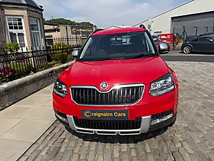 Used 2015 Skoda Yeti Se Outdoor Corrida Red - Interior and Exterior details 8