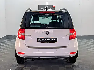 Used 2015 Skoda Yeti Se White - Interior and Exterior details 6