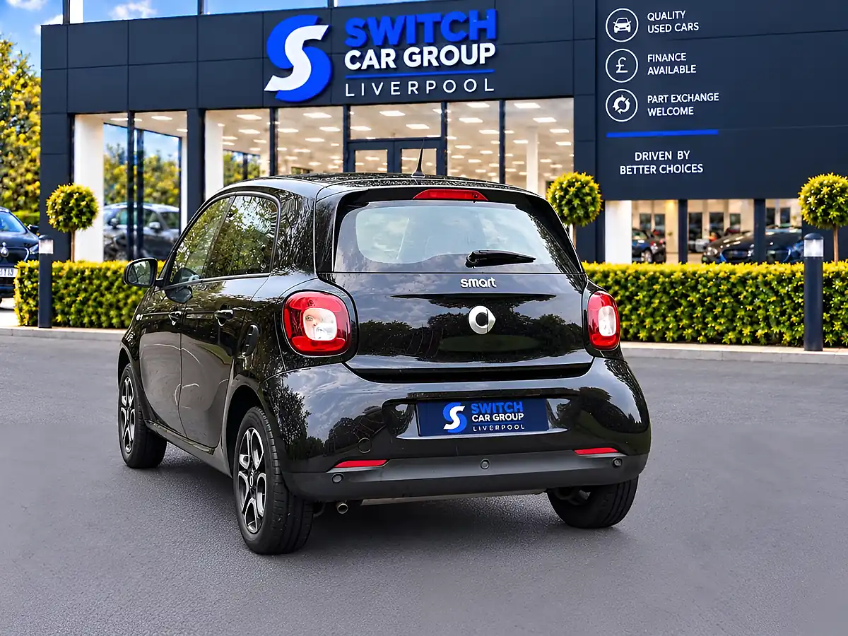 Used 2015 Smart Forfour Prime (premium) Black - Interior and Exterior details 10