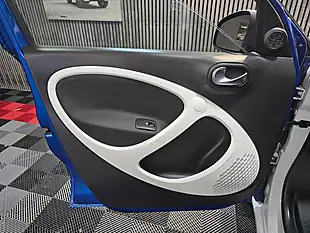 Used 2015 Smart Forfour Prime (premium) Blue - Interior and Exterior details 11