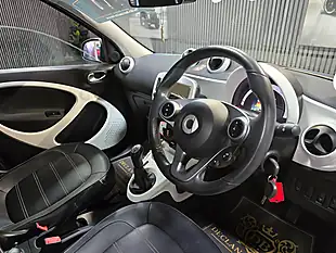 Used 2015 Smart Forfour Prime (premium) Blue - Interior and Exterior details 17