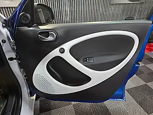 Used 2015 Smart Forfour Prime (premium) Blue - Interior and Exterior details 19