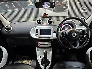 Used 2015 Smart Forfour Prime (premium) Blue - Interior and Exterior details 20