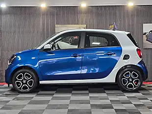 Used 2015 Smart Forfour Prime (premium) Blue - Interior and Exterior details 6