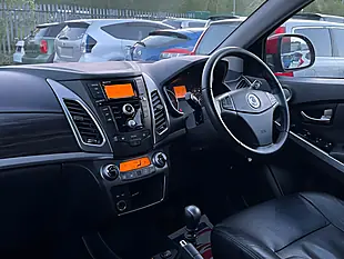 Used 2015 Ssangyong Korando ELX4 Red - Interior and Exterior details 10