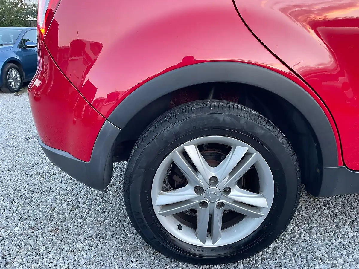 Used 2015 Ssangyong Korando ELX4 Red - Interior and Exterior details 19