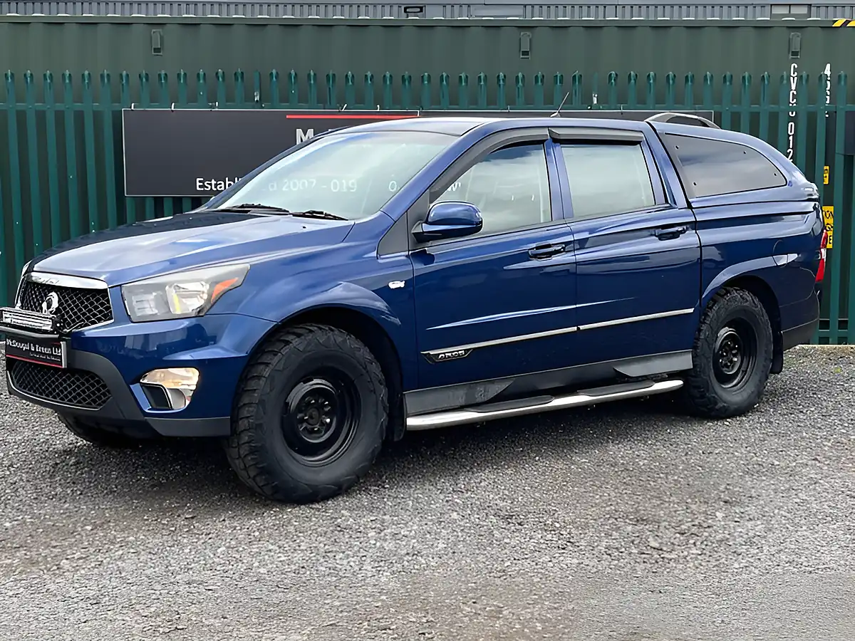 Used 2015 Ssangyong Korando Ex Blue - Front View